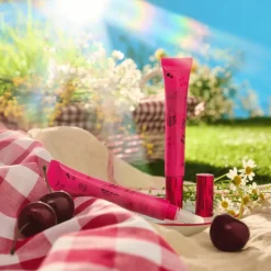 essence So Cherry Peptide Lipgloss 01 Cherry On Top 10 ml
